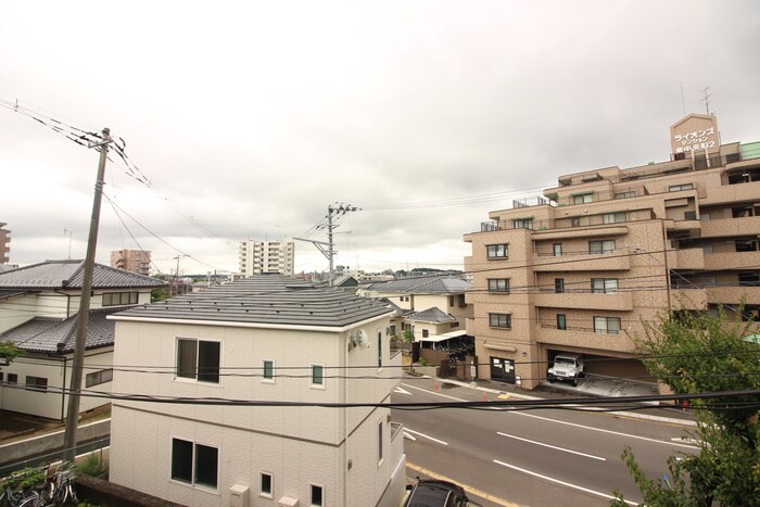 物件内観写真14　(室内からの展望)