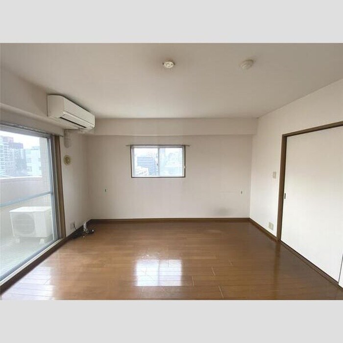 物件内観写真8　(廊下)