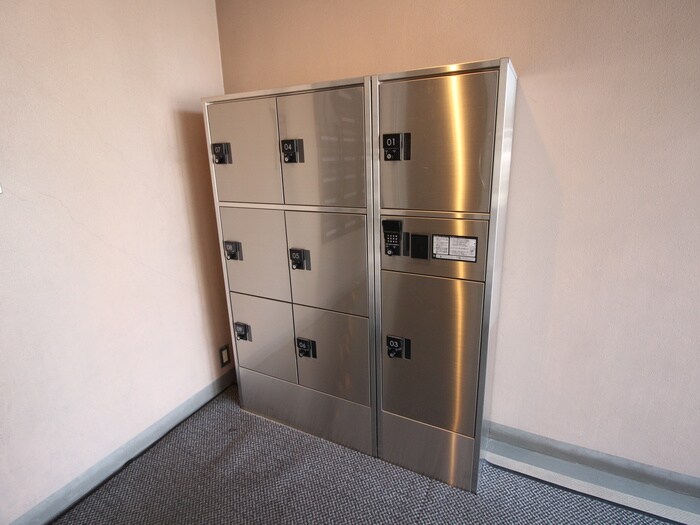 物件外観写真4　(建物設備)