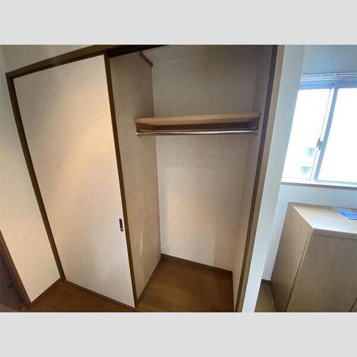 物件内観写真13　(収納)