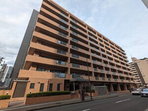 ｲｰｽﾄﾌﾟﾗｻﾞ名掛丁（604）外観写真