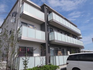 ベレオ荒井駅前外観写真