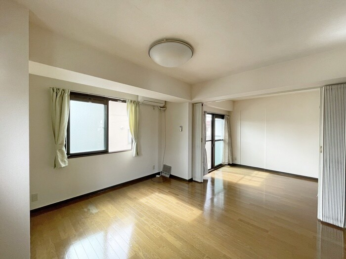 物件内観写真14　(居室)