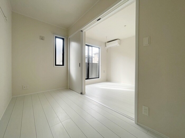 物件内観写真19　(居室)