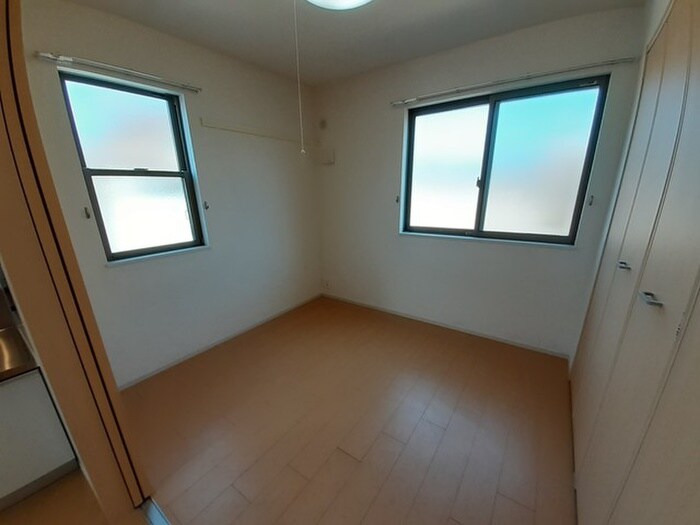 物件内観写真12　(居室)