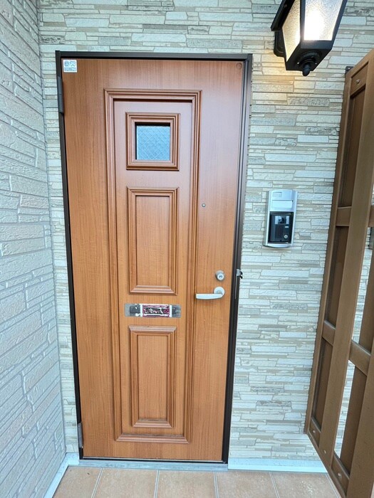 物件内観写真17　(玄関)