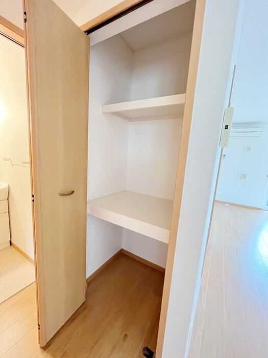 物件内観写真19　(収納)