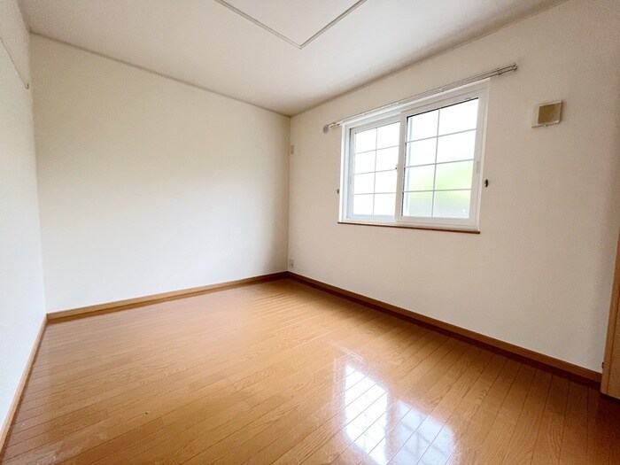 物件内観写真21　(居室)