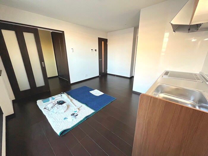 物件内観写真8　(居室)