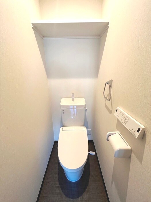 物件内観写真15　(トイレ)