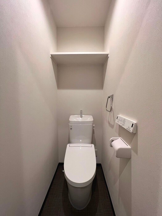 物件内観写真15　(トイレ)