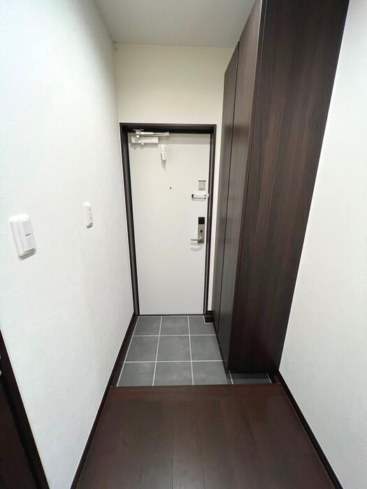 物件内観写真19　(玄関)