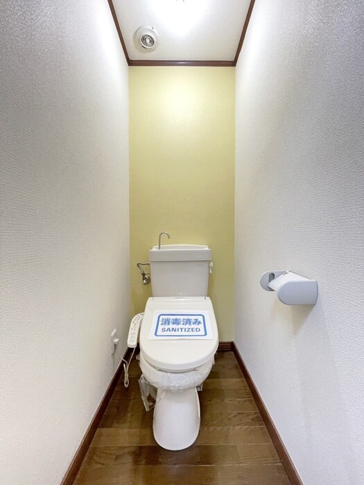 物件内観写真12　(トイレ)