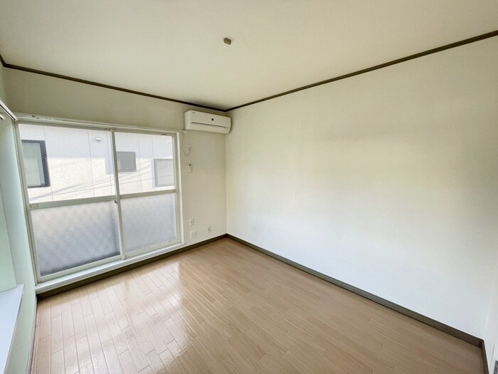 物件内観写真21　(居室)