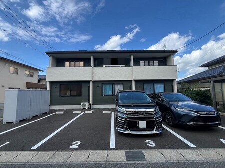 ハイルザーム参番館外観写真