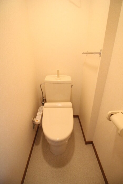 物件内観写真16　(トイレ)