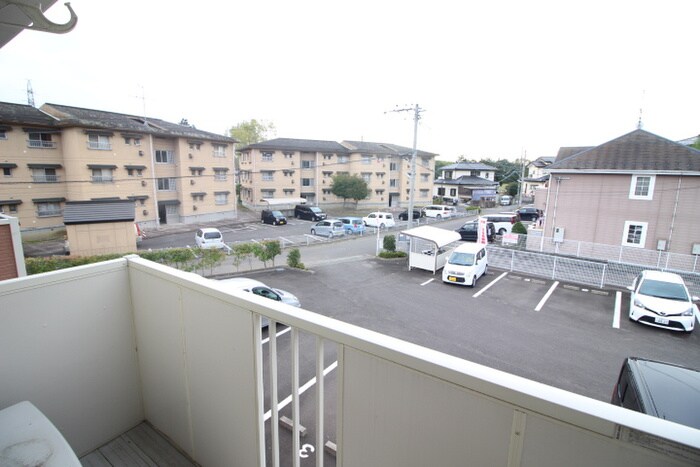 物件内観写真22　(室内からの展望)