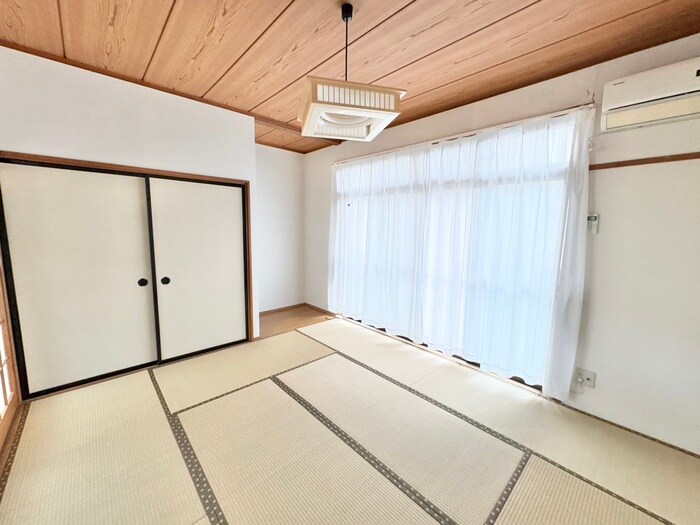 物件内観写真4　(居室)