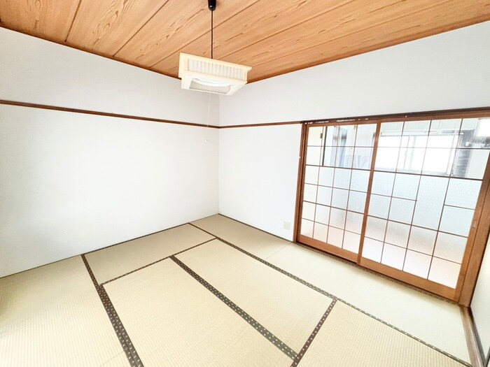 物件内観写真6　(居室)