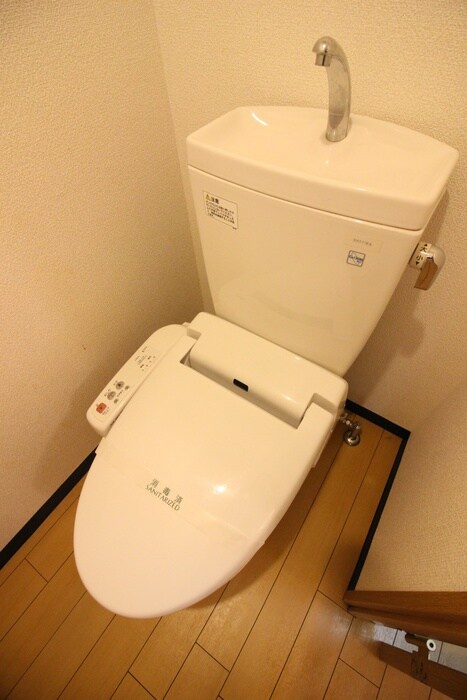 物件内観写真9　(トイレ)