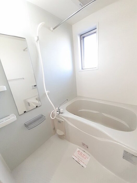 物件内観写真6　(バス／シャワールーム等)