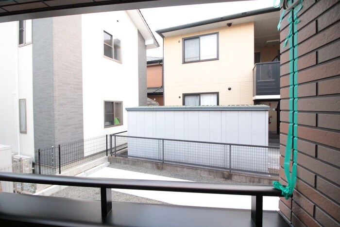 物件内観写真11　(室内からの展望)