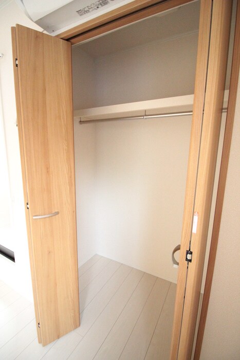 物件内観写真22　(収納)