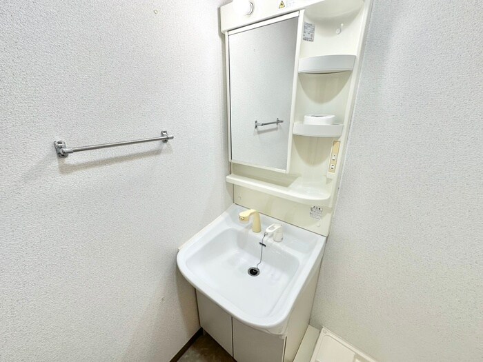 物件内観写真12　(洗面)