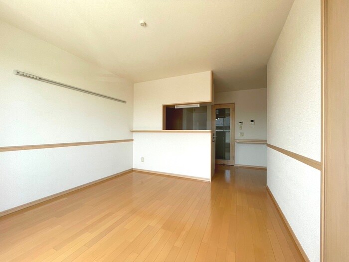 物件内観写真5　(居室)