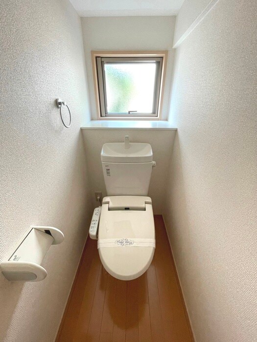 物件内観写真15　(トイレ)