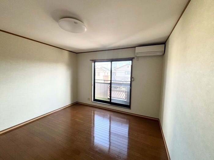 物件内観写真10　(居室)