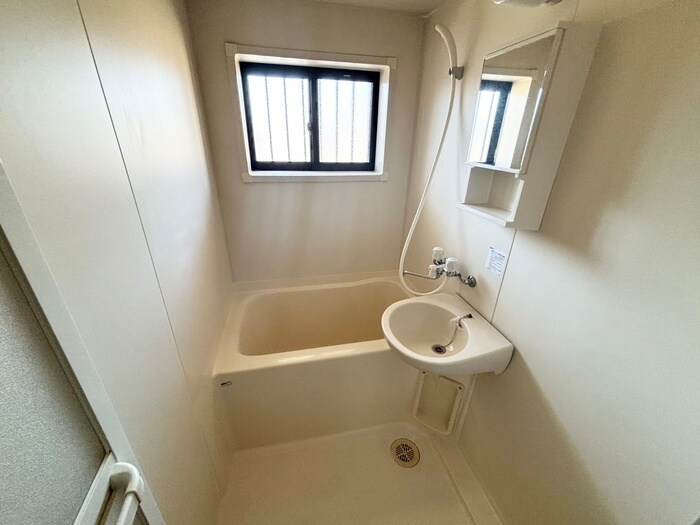 物件内観写真12　(バス／シャワールーム等)