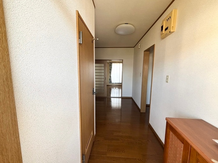 物件内観写真15　(廊下)