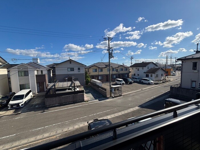 物件内観写真21　(室内からの展望)