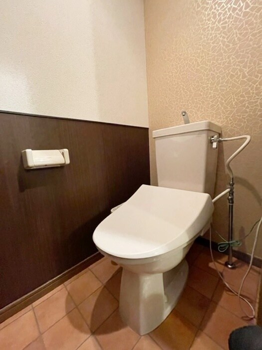 物件内観写真12　(トイレ)