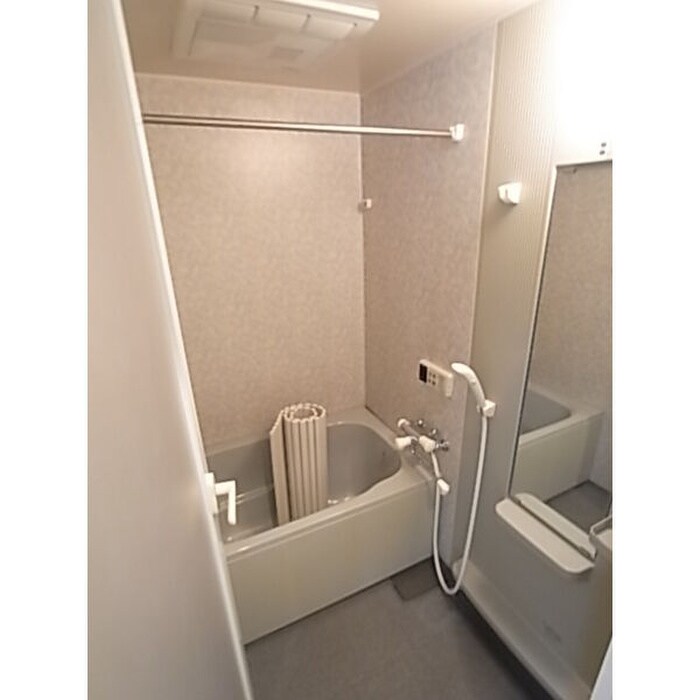 物件内観写真10　(バス／シャワールーム等)