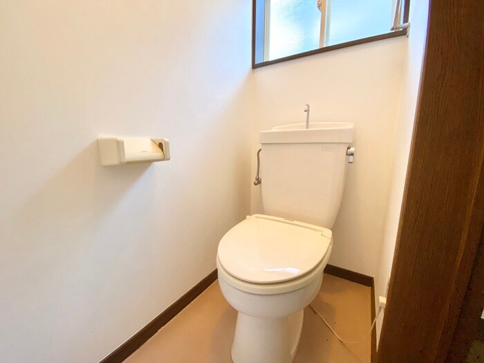 物件内観写真15　(トイレ)