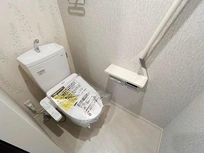 物件内観写真13　(トイレ)