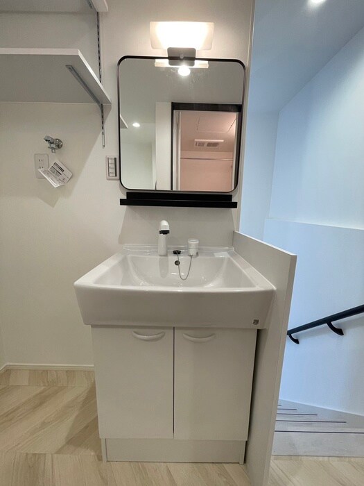 物件内観写真14　(洗面)