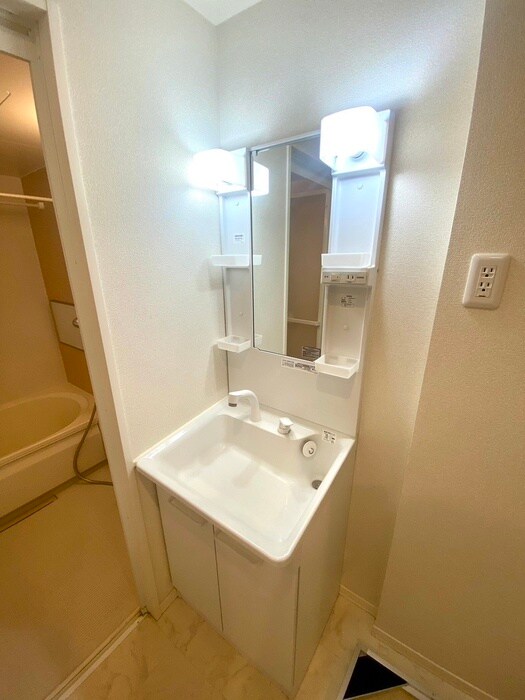 物件内観写真13　(洗面)