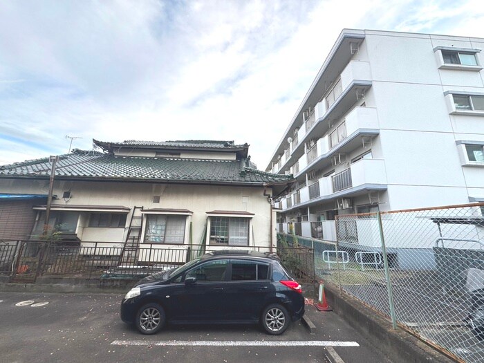 物件内観写真20　(室内からの展望)