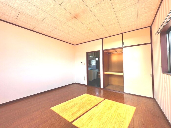 物件内観写真9　(居室)