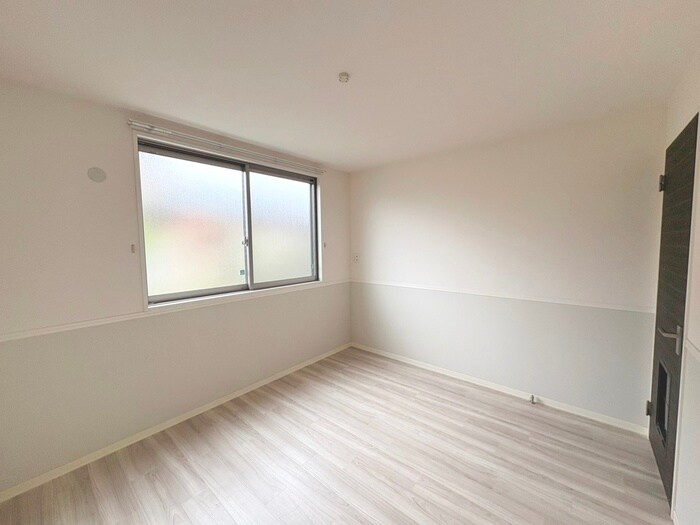 物件内観写真11　(居室)