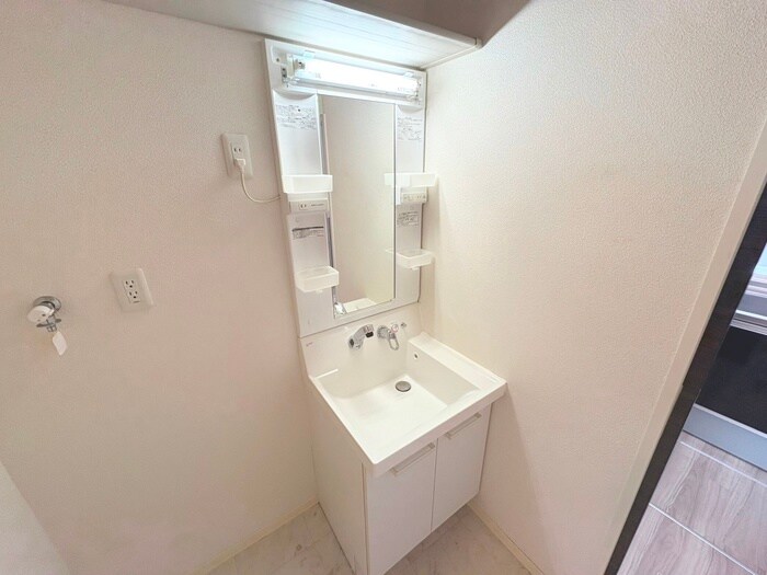 物件内観写真15　(洗面)