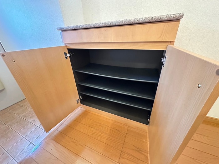 物件内観写真15　(靴箱)