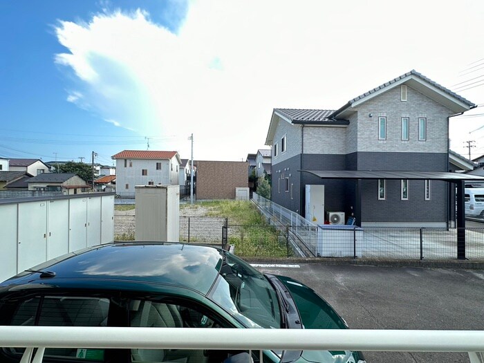 物件内観写真22　(室内からの展望)