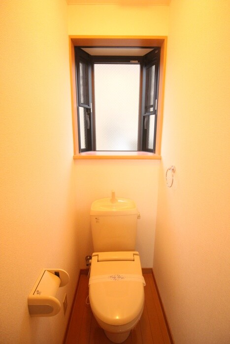 物件内観写真13　(トイレ)