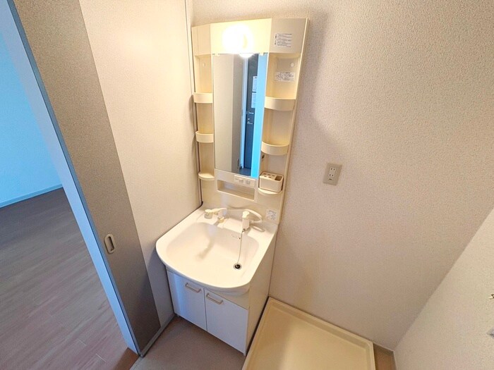 物件内観写真15　(洗面)