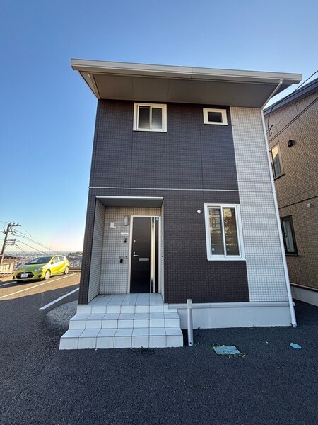 レジデンスヒル八木山C棟外観写真