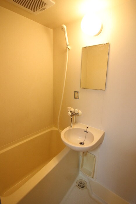 物件内観写真8　(バス／シャワールーム等)